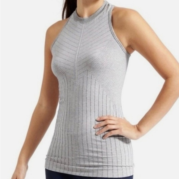 Athleta Tops - Athleta Sojourn Tank Light Gray Size M Women’s Ribbed Sleeveless Workout Top